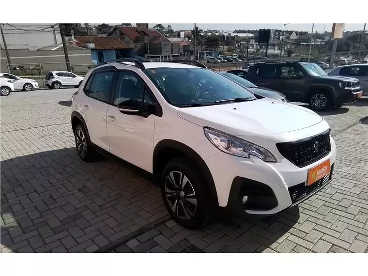 Peugeot 2008 Branco 3