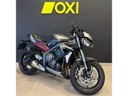 Street Triple