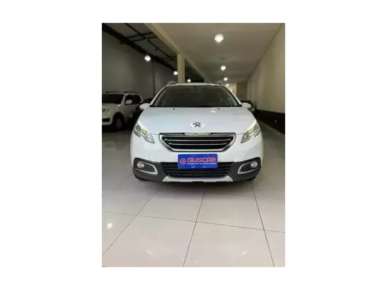 Peugeot 208 Branco 2