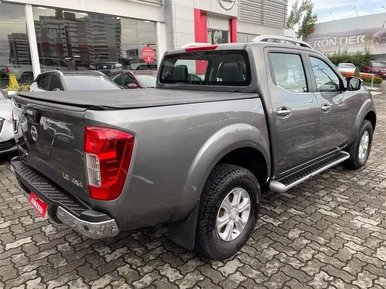 Nissan Frontier Cinza 6