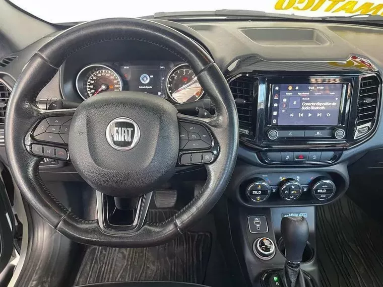 Fiat Toro Branco 12