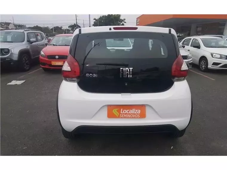 Fiat Mobi Branco 4