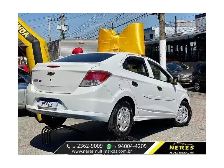 Chevrolet Prisma Branco 6