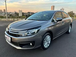 Citroën C4 Lounge