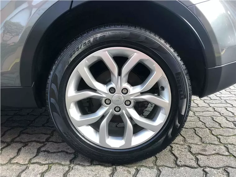 Land Rover Discovery Sport Cinza 15