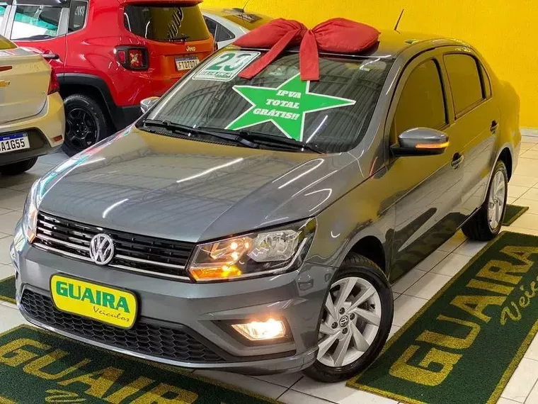 Volkswagen Voyage Cinza 19