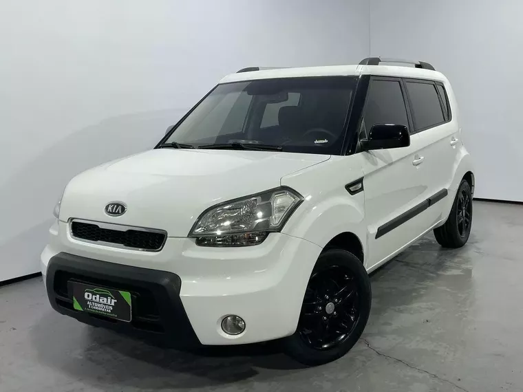 KIA Soul Branco 1