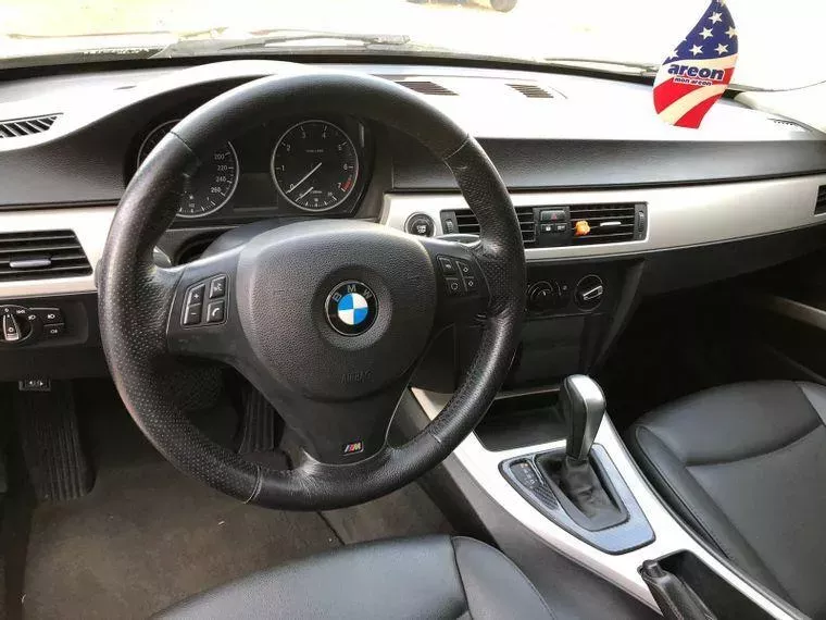 BMW 318i Preto 9
