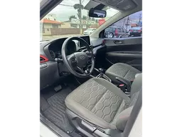 Hyundai HB20X