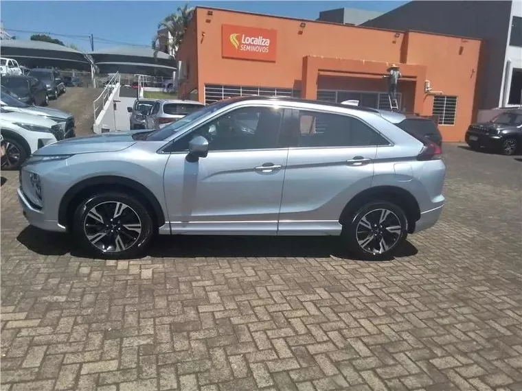 Mitsubishi Eclipse Cross Prata 7