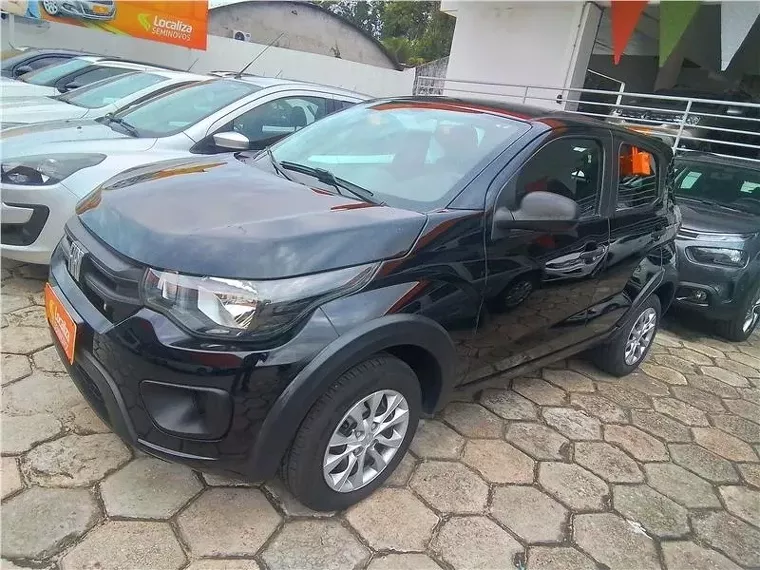 Fiat Mobi Preto 8