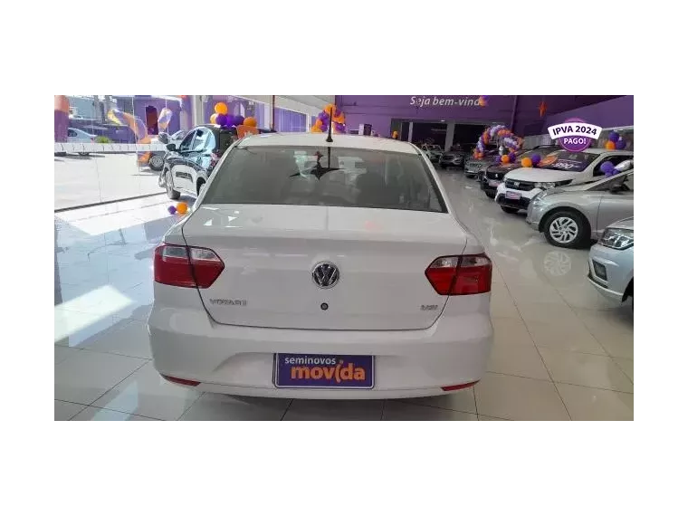 Volkswagen Voyage Branco 8