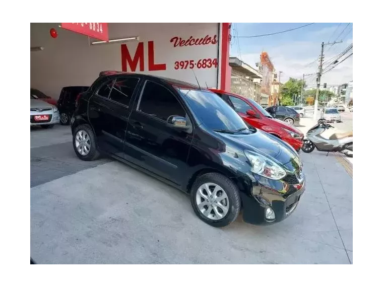 Nissan March Preto 2