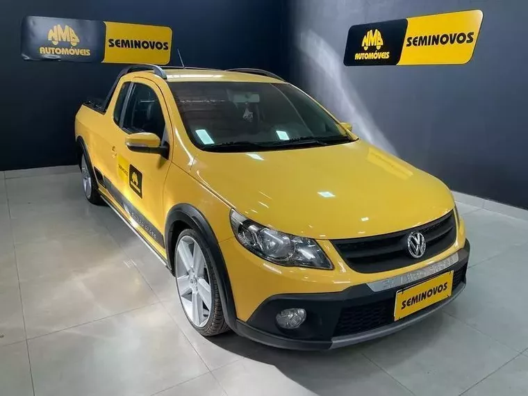 Volkswagen Saveiro Amarelo 12