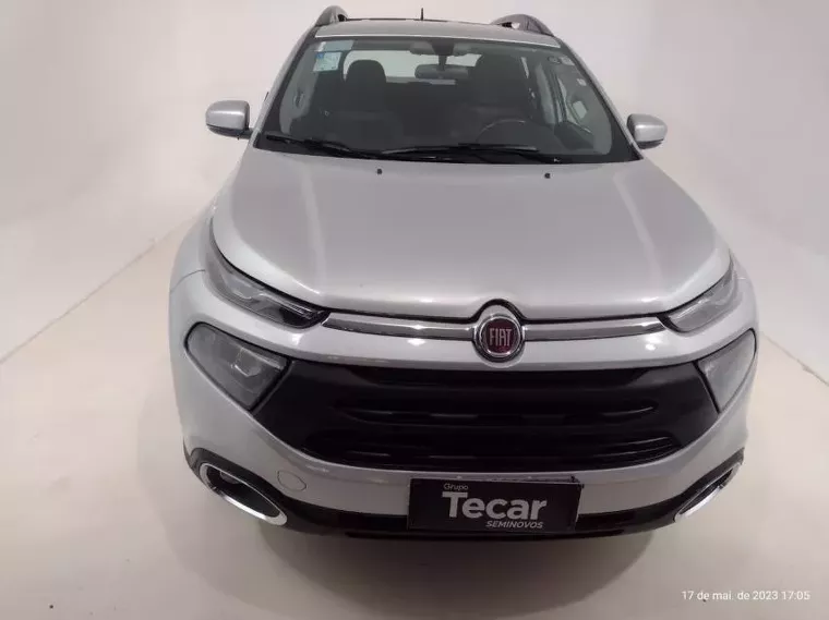 Fiat Toro Prata 2