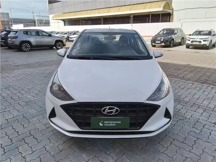 Hyundai HB20S Branco 2