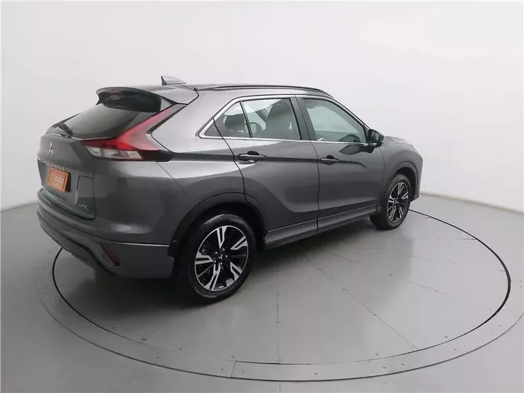 Mitsubishi Eclipse Cross Cinza 16