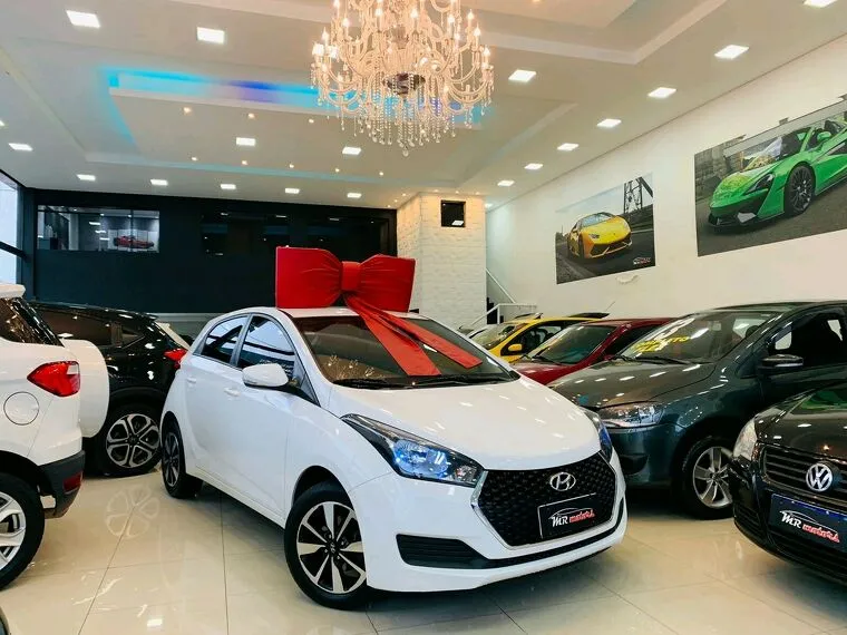 Hyundai HB20 Preto 8