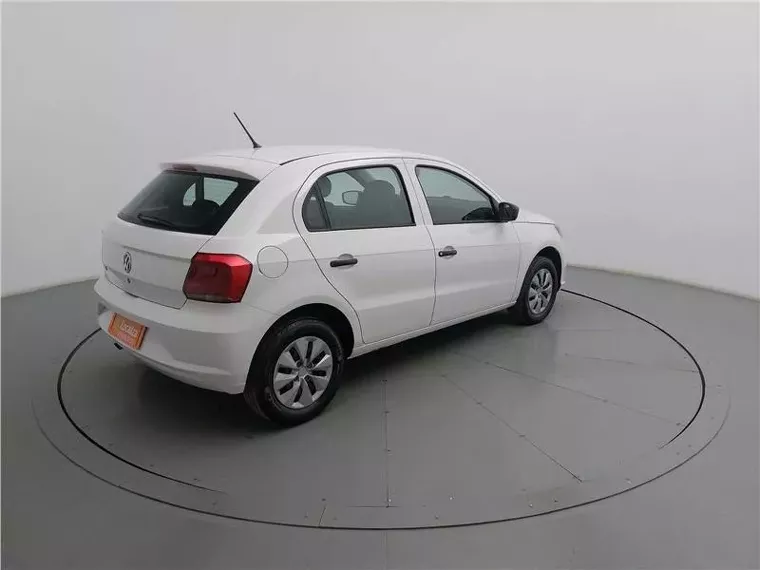 Volkswagen Gol Branco 7