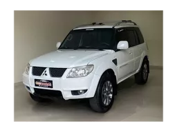 Mitsubishi Pajero TR4