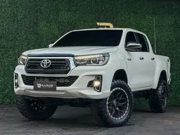 Toyota Hilux SW4