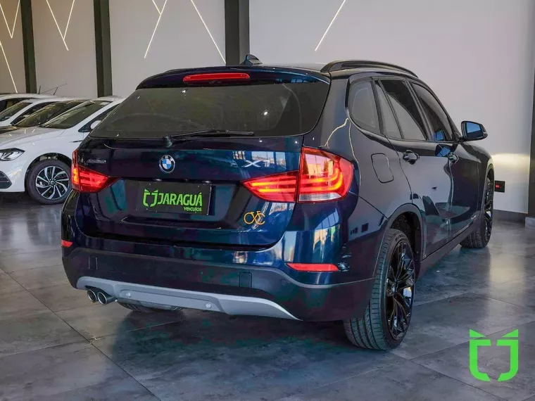 BMW X1 Azul 13