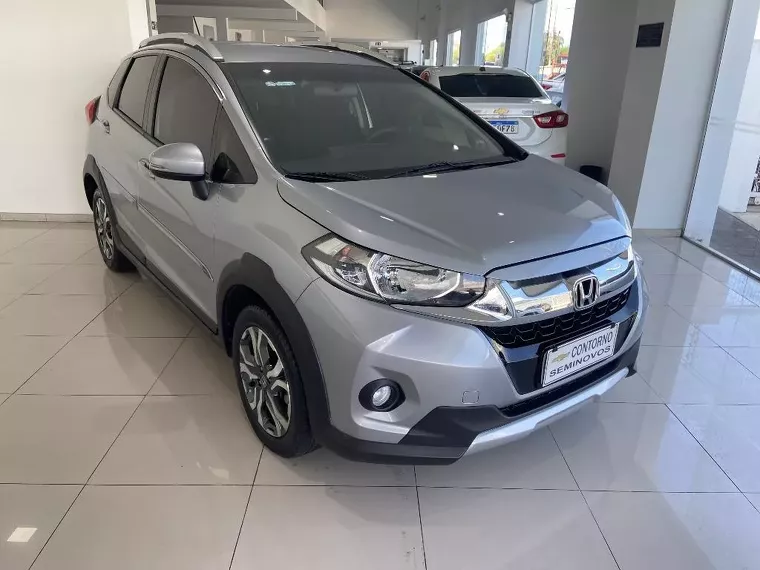 Honda WR-V Prata 12