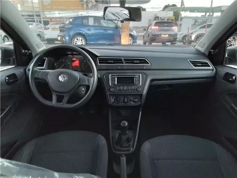 Volkswagen Gol Prata 6