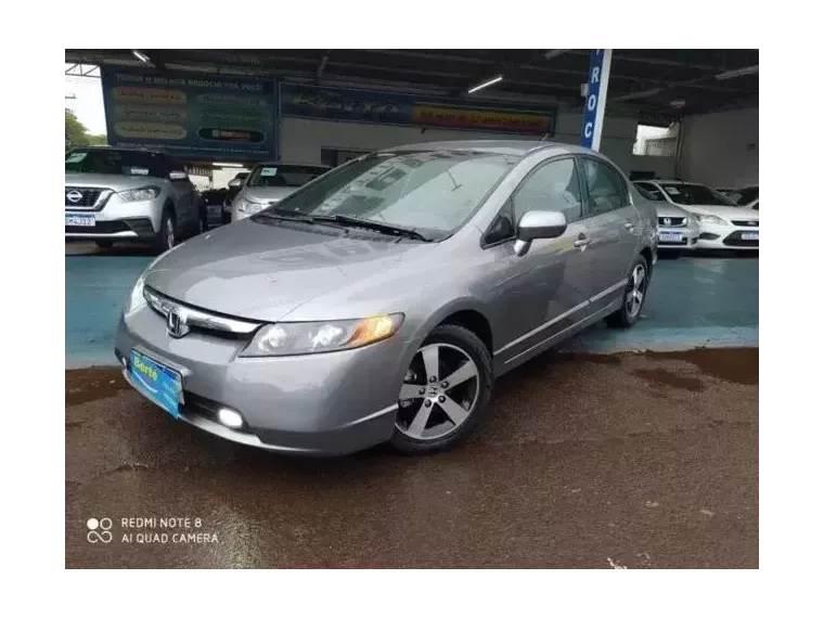 Honda Civic Cinza 4