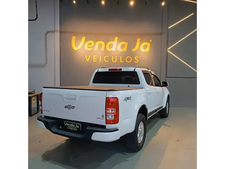 Chevrolet S10 Branco 5