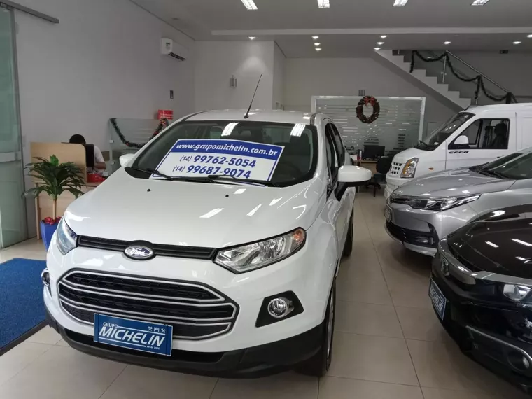 Ford Ecosport Branco 7