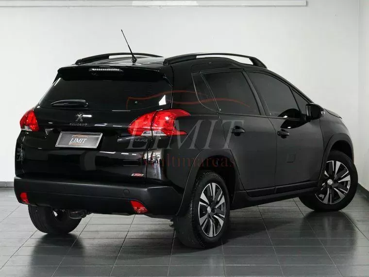 Peugeot 2008 Preto 9