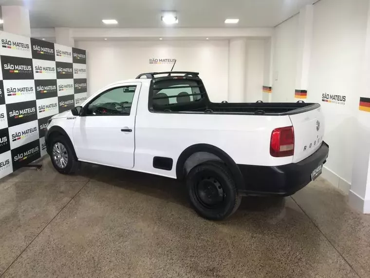 Volkswagen Saveiro Branco 4