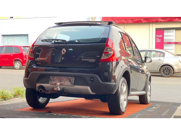 Renault Sandero Preto 1