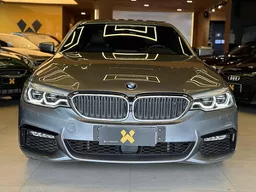 BMW 540i