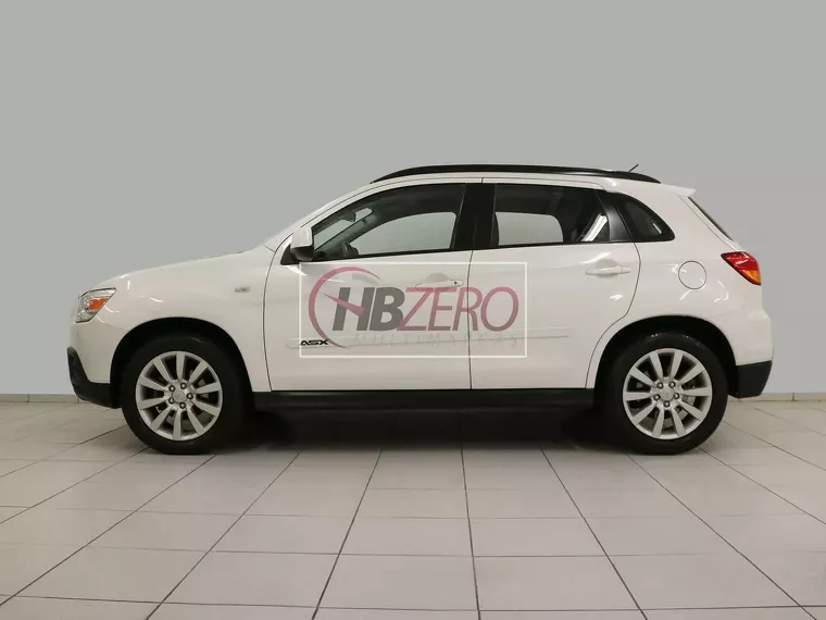 Mitsubishi ASX Branco 9