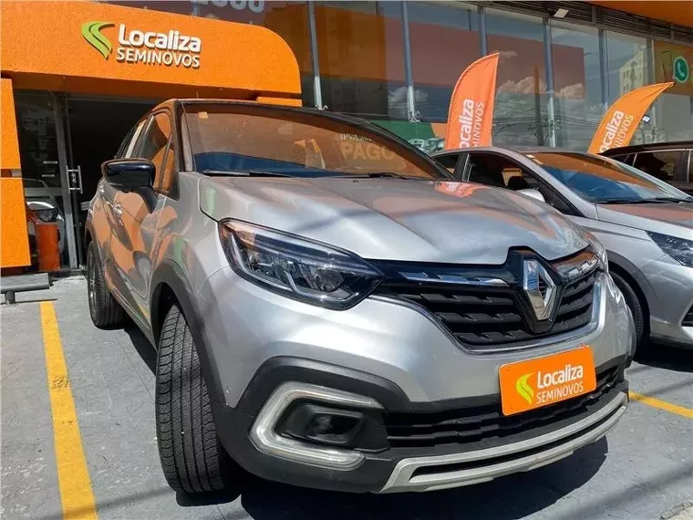 Renault Captur Prata 4