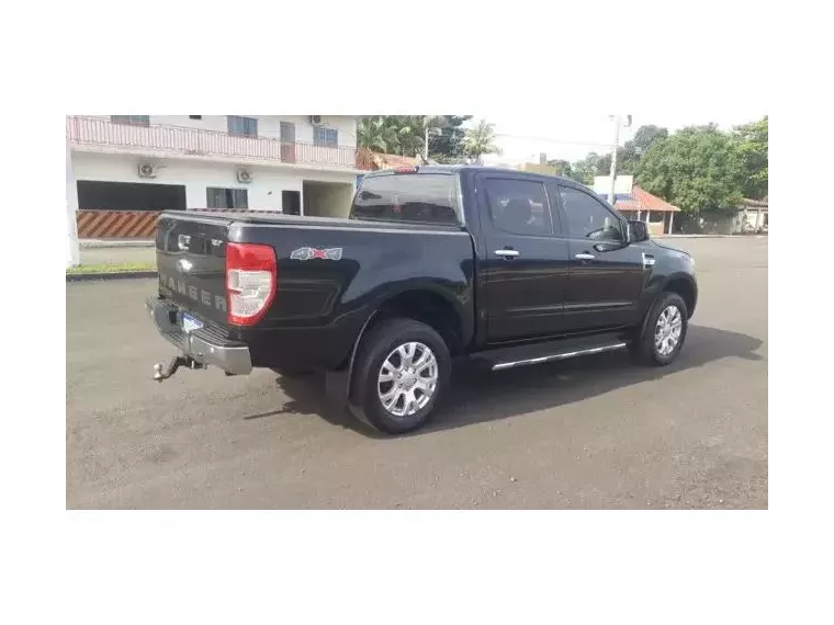 Ford Ranger Preto 5