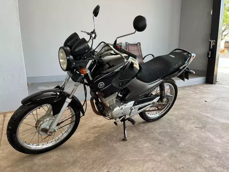 Yamaha YBR 125 Factor Preto 4