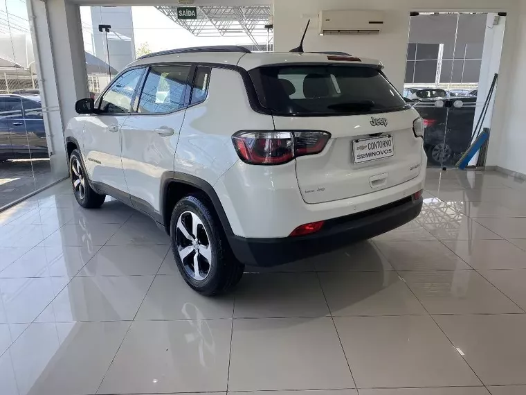 Jeep Compass Branco 14