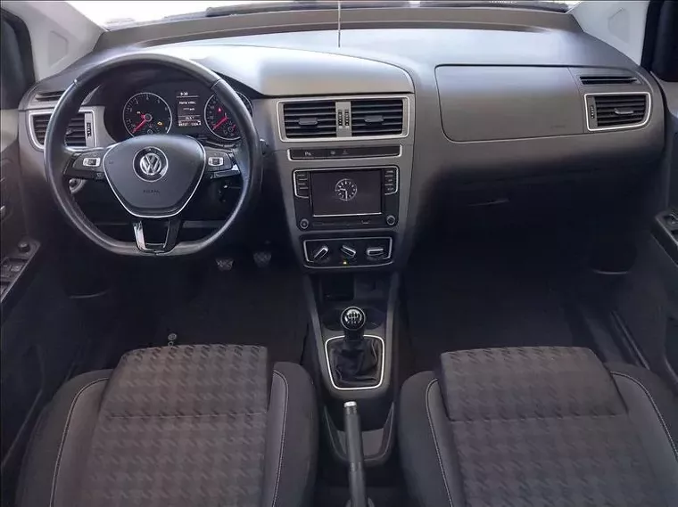 Volkswagen Fox Branco 8