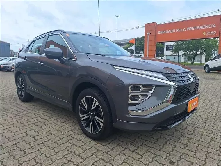 Mitsubishi Eclipse Cross Cinza 9