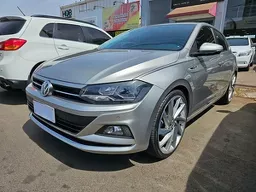Volkswagen Polo Sedan