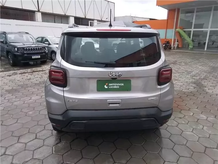 Jeep Renegade Prata 2