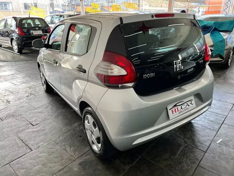 Fiat Mobi Prata 7