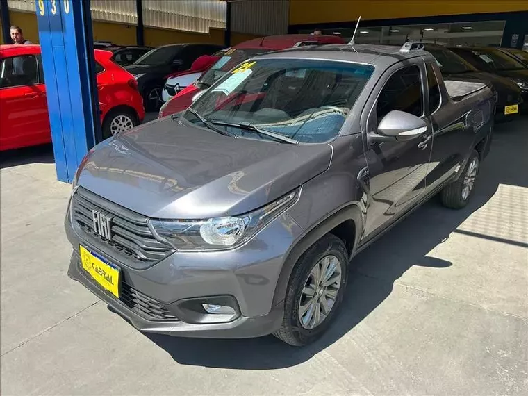 Fiat Strada Cinza 5