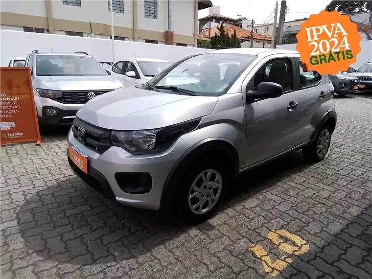 Fiat Mobi Prata 1