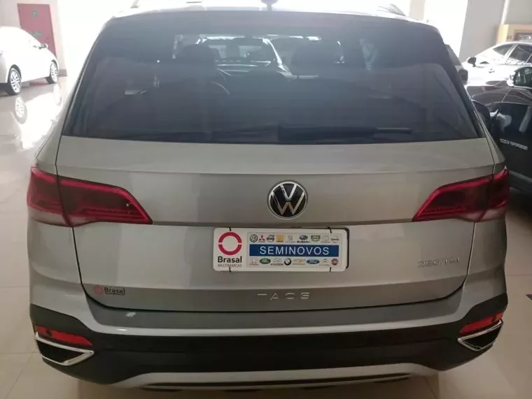 Volkswagen Taos Cinza 17