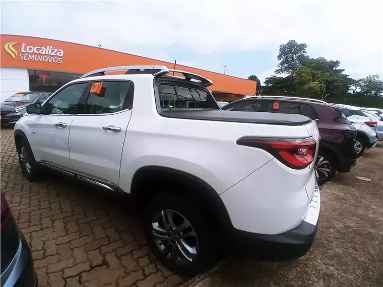 Fiat Toro Branco 9