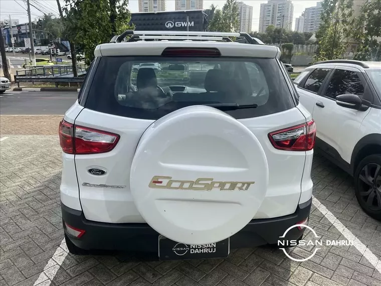 Ford Ecosport Branco 16